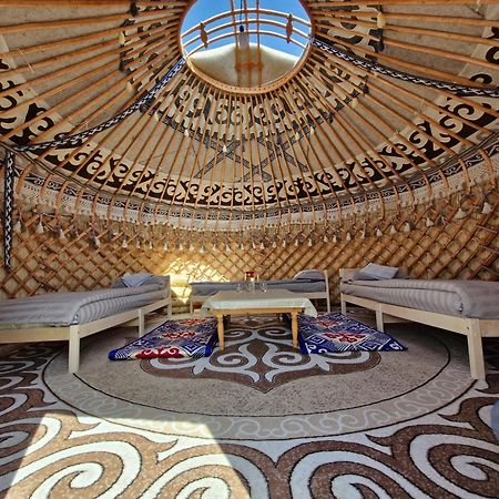 Bed and Breakfast Agat Yurt Camp Kaji-Say Екстер'єр фото